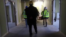 VIDEO. Joué-lès-Tours: visite du chantier du futur centre de loisirs de La Borde