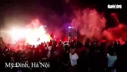 AFF_Cup_2018_Vietnam_Football_Fans_Vietnam_Vs_Philippines_2nd