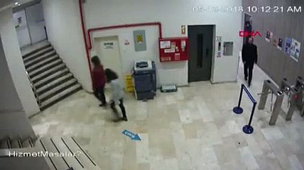 Yalova Belediyesi'ne yapılan silahlı saldırı anı kamerada