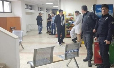 Yalova Belediyesi'nde ateş edilen an kamerada