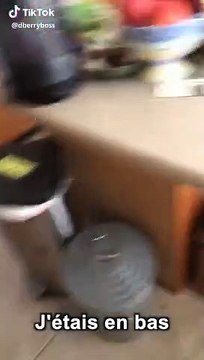 Si tu es ici pour me tuer, frappe dans tes mains