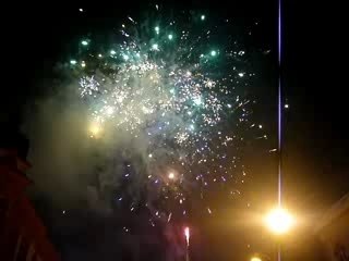 Don nam moi 2008 tai Cheb - clip 3