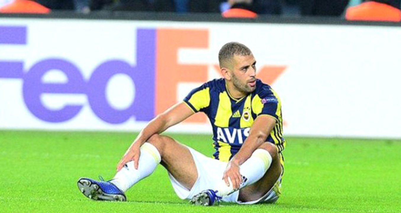 Fenerbahçe'de Beklentileri Karşılayamayan Islam Slimani, Cezayir'de Gündem Oldu