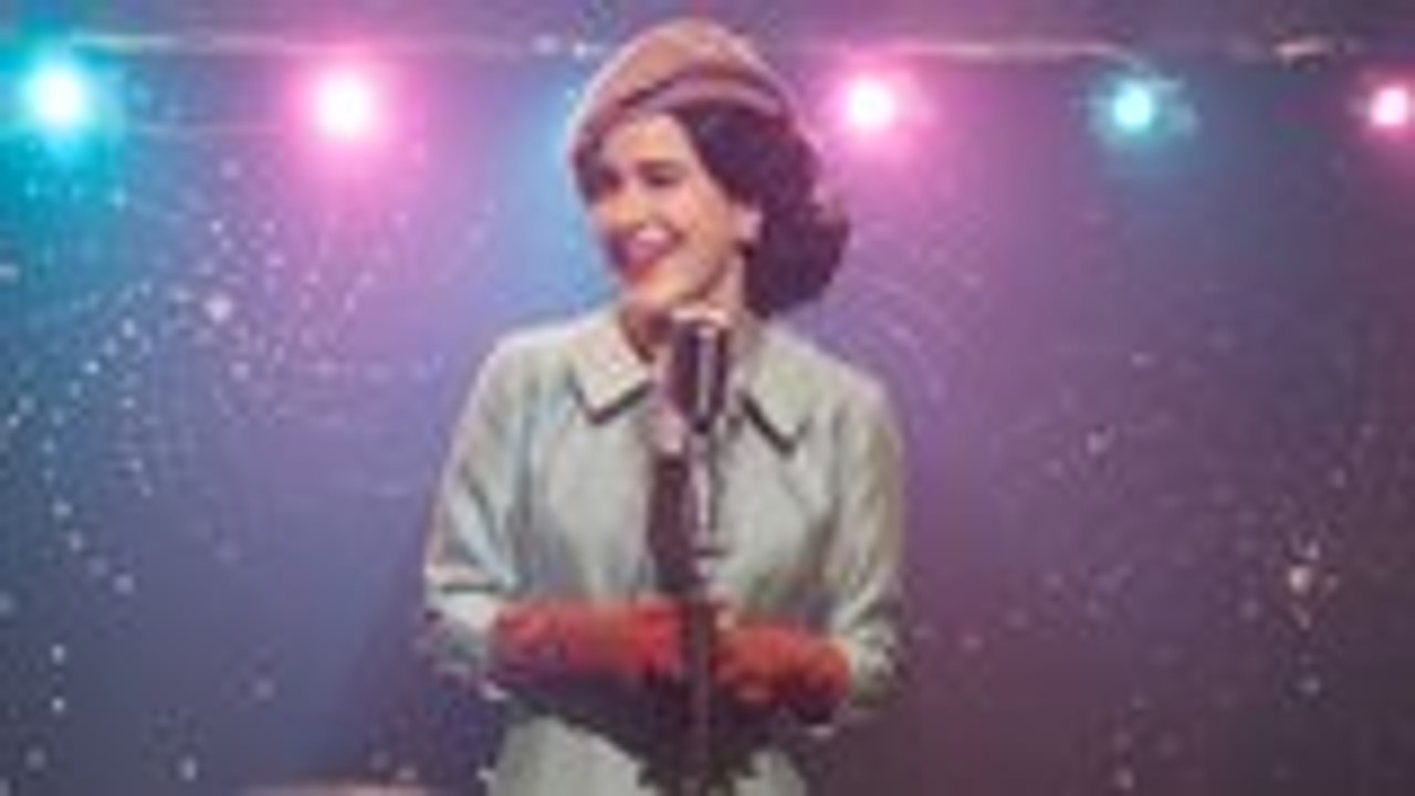 'Marvelous Mrs. Maisel' Tackles Overt Sexism in Season 2 | THR News