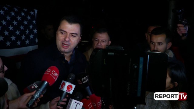 'Unaza e Re'/ Banorët protestë në ditën e 32-të, i pranishëm edhe Basha: S'do ndalim rezistencën
