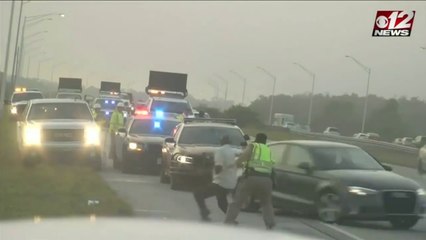 Un policier se fait renverser par une voiture venue de nulle part