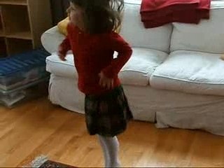 Ellie singing Eenie Meenie song