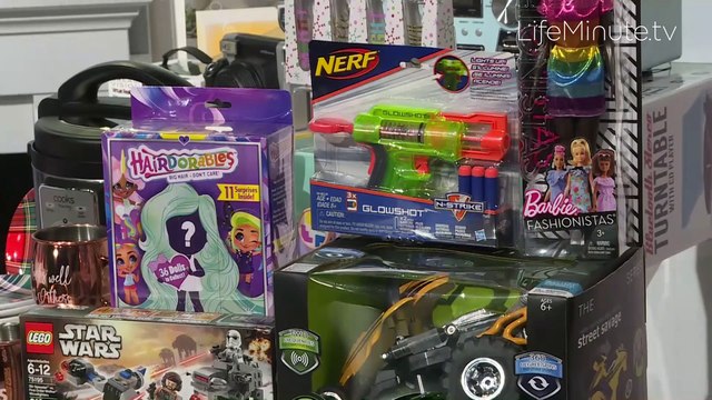 Hot Holiday Gifting for Everyone on Your List For Every Budget