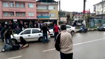 Bursa Kazada Yaralanan Yaşlı Adam Kamyonetin Kasasında Hastaneye Kaldırıldı