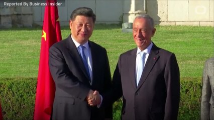 Portugal's President Enthusiastically Greets His Chinese Counterpart