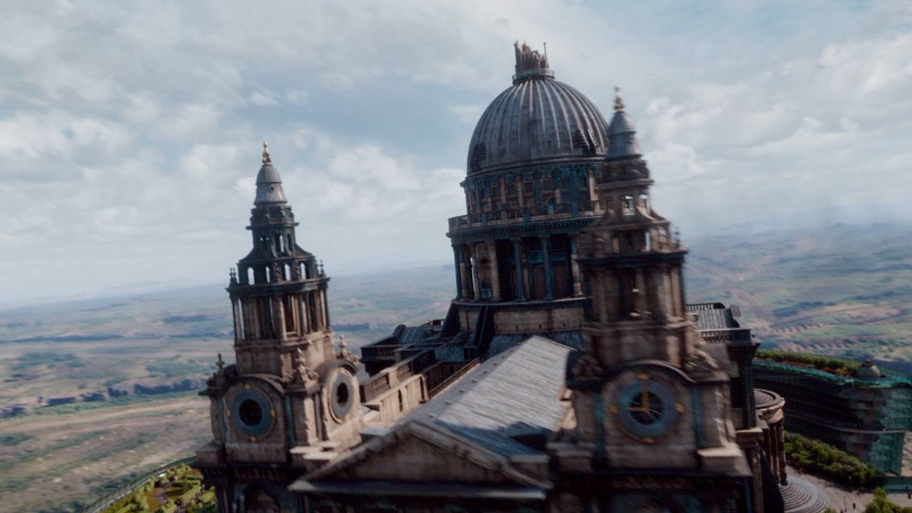 The Cast Of 'Mortal Engines' Embraces New Zealand's Movie Workforce