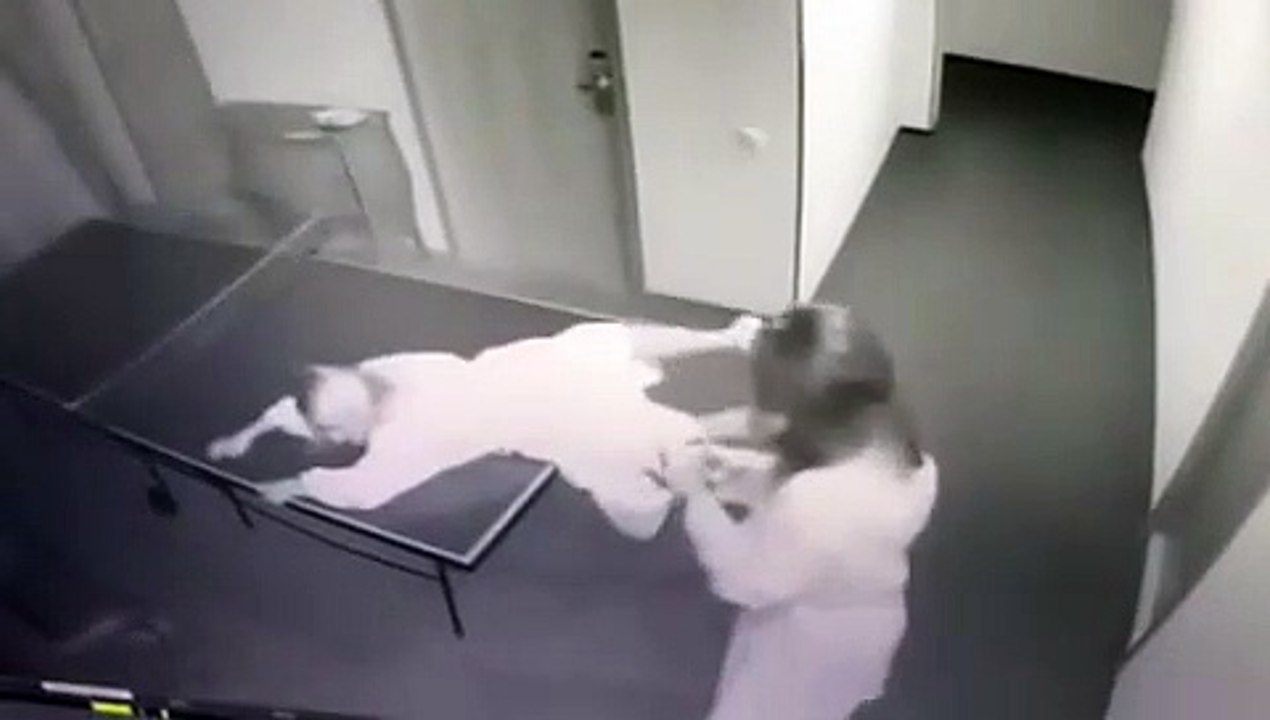 Selfie sur une table de ping-pong (Fail)