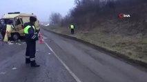 Rusya'da Ambulans ile Otomobil Çarpıştı: 2'si Çocuk 6 Ölü