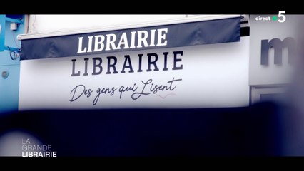Pénétrez dans la librairie « Des gens qui lisent » de Sartrouville