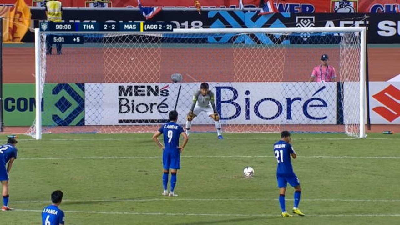 لقطة: كأس سوزوكي: كرايسورن يهدر ركلة جزاء في وقت قاتل أمام ماليزيا.. ويطيح بآمال تايلاند!