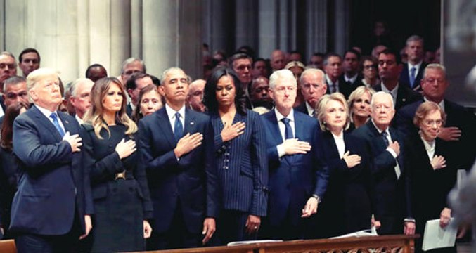 ABD'nin Başkanlık Koltuğuna Oturmuş Dört İsim, Baba Bush'un Cenaze Töreni İçin Yan Yana Geldi