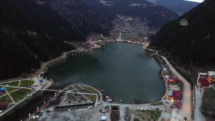 Uzungöl'ün Gecesi de Ayrı Bir Güzel