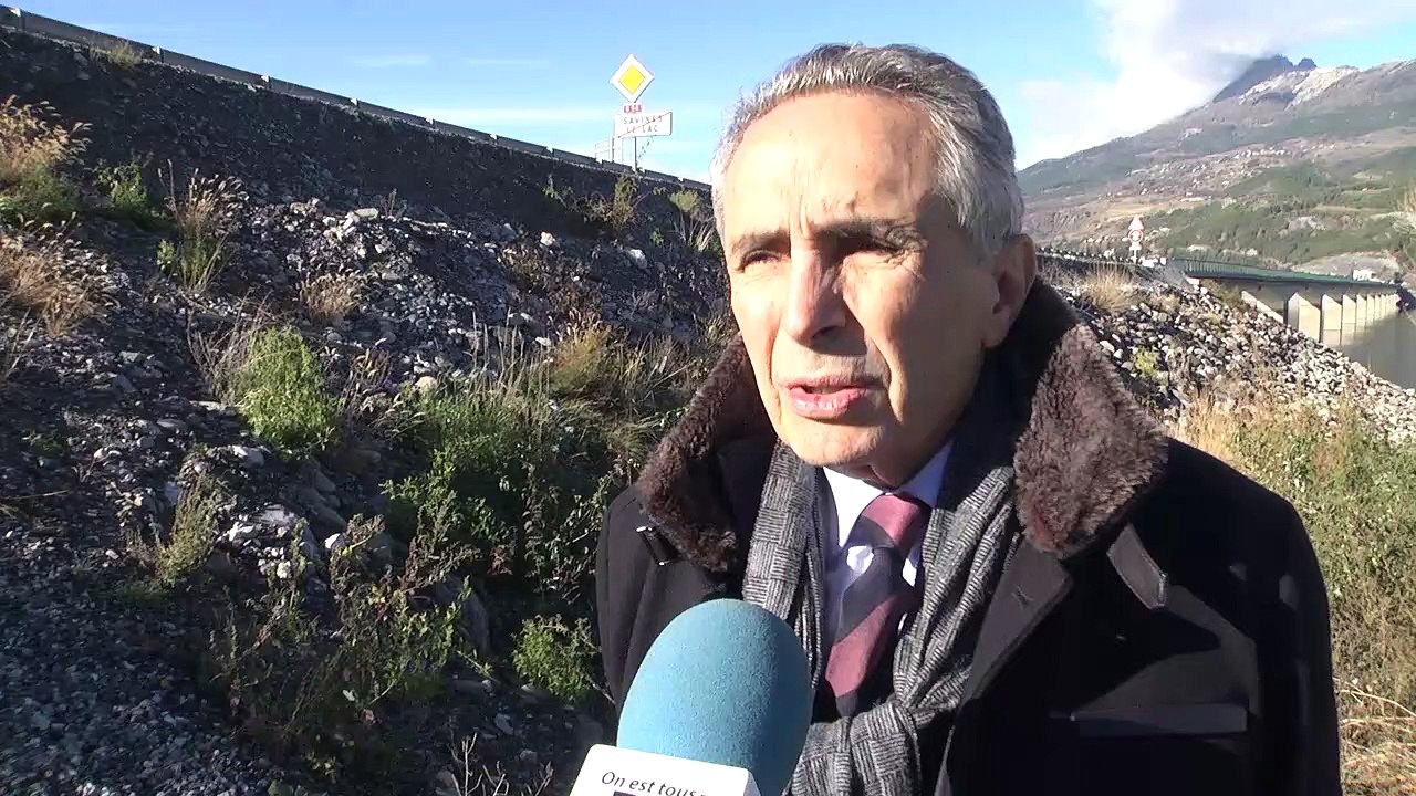 D!CI TV : les tuyaux sur le pont de Savines le Lac vont bientôt disparaître