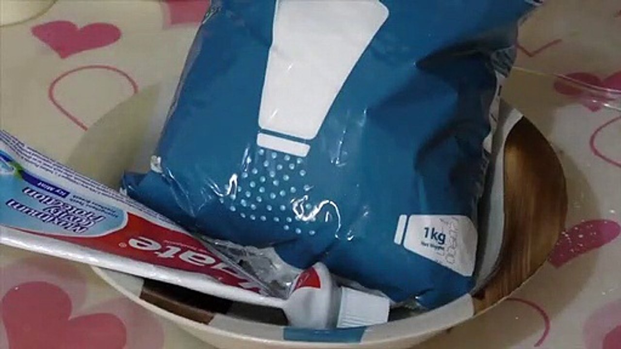 Colgate Toothpaste Slime with Salt !!!, No Glue, No Borax, 2 Ingredients Toothpaste Slime