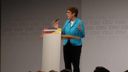 Макси-шансы "мини-Меркель"