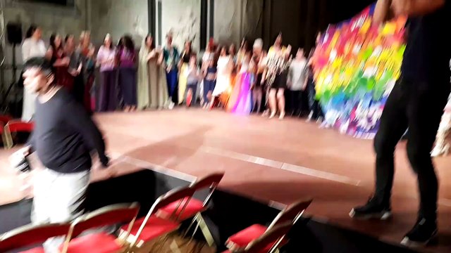 VID_20181208_180139Défilé du Secours populaire de Moselle à l'abbaye des Prémontrés