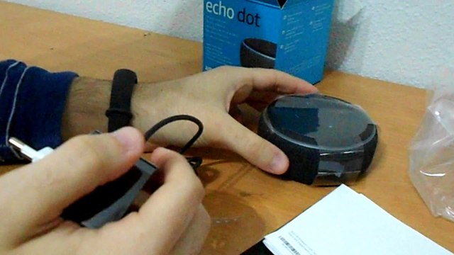 Amazon Echo Dot Asistente Virtual Alexa Unboxing y primeras impresiones