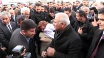 Vali Murat Zorluoğlu Vanlılarla vedalaştı - VAN