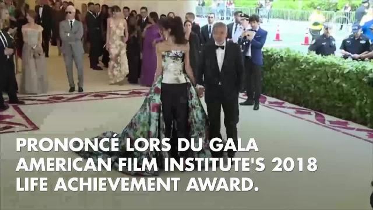 PHOTOS. George Clooney et sa femme Amal fous amoureux dans les rues de New-York