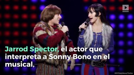 Reprenden a Kanye West por utilizar teléfono en pleno musical de Broadway