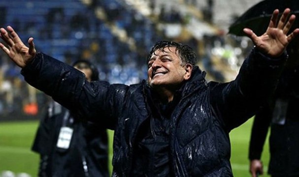 Adana Demirspor Teknik Direktörü Yılmaz Vural, Taraftarların 'Deli Yılmaz' Tezahüratını Duyunca Kendinden Geçti