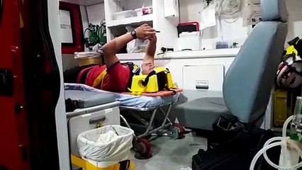 Jovem fica ferido após colisão entre motos