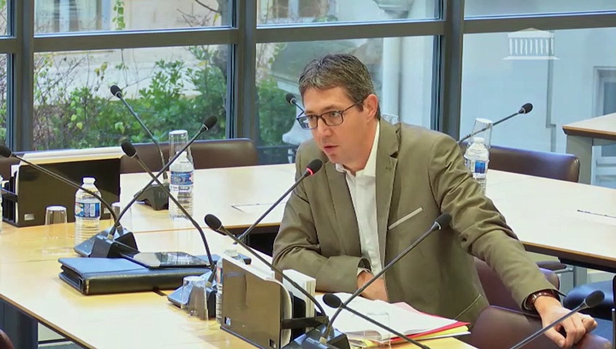 Délégation aux collectivités territoriales : M. Jérôme Chartier, Premier vice-pdt de la région Ile-de-France ; M. Patrick Devedjian, M. Christian Favier et Mme Corinne Valls, présidents de conseils départementaux - Jeudi 6 décembre 2018