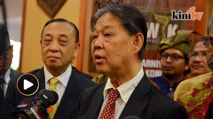 Saya tetap akan guna perkataan 'sticker' - Menteri