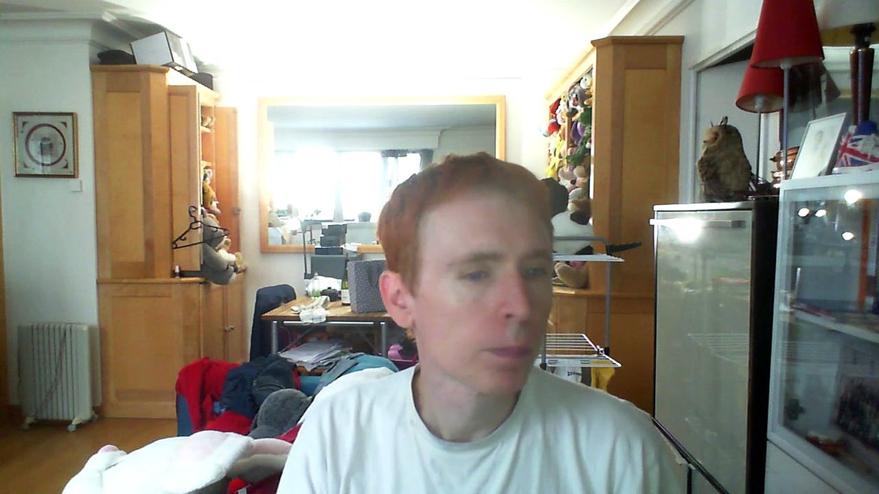 Wiwi égratigne "hey hey my my (out of the blue)" de Neil Young