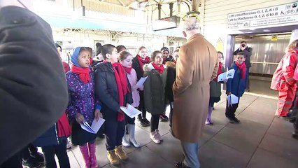 Prince Charles takes Royal Train to Cardiff to greet kids