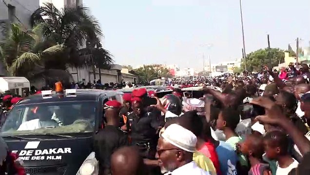 Revivez les images lors du passage du cortège de Sidy Lamine Niass à Walfadjiri