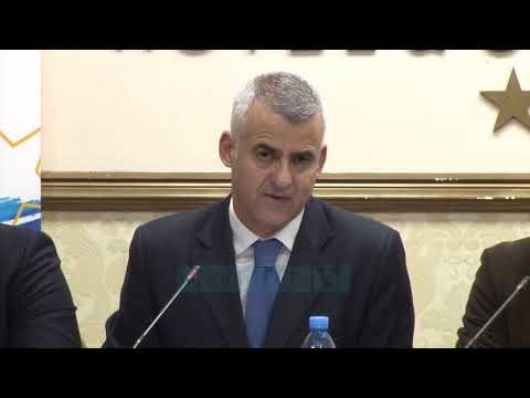 Dule: Të regjistrohen minoritetet - News, Lajme - Vizion Plus