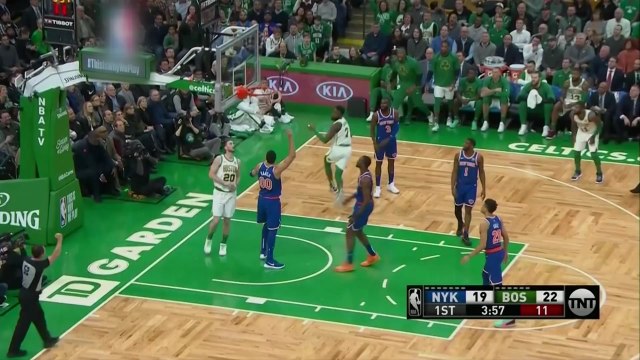 보스턴, 뉴욕 닉스 꺾고 4연승...우승 후보 면모 회복 / YTN