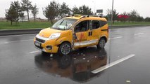 Kayseri Çarşı İzninde Taksi Çalan 2 Er, Polisten Kaçarken Kaza Yaptı - 2