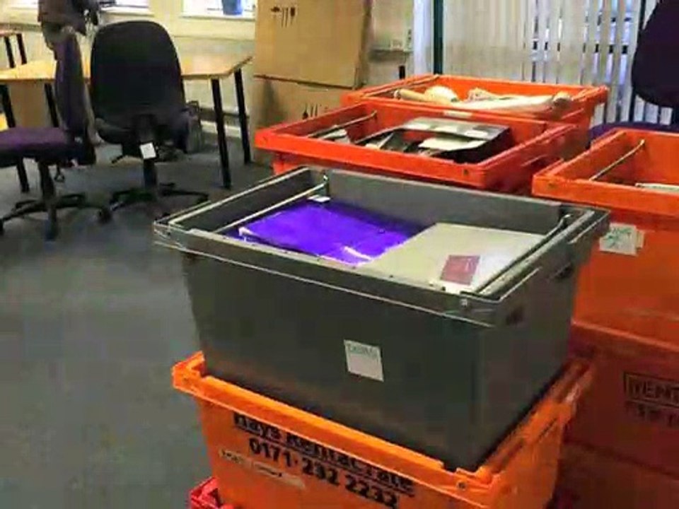 Roberts and Dennys Removals and Storage Kent