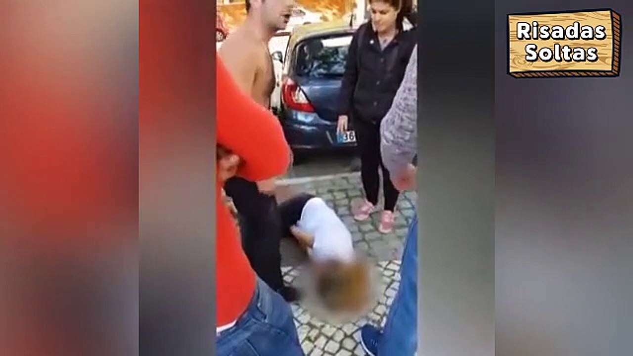 Polícia a paisana domina bêbado que agredia a mulher grávida de 9 meses