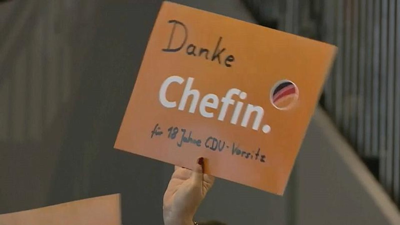 'Danke Chefin' - CDU zelebriert Abschied von Merkel
