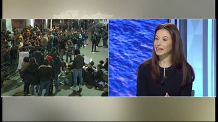 Studentët rrethojnë ministrinë, pedagogia Jonila Godole e ftuar në Ora News