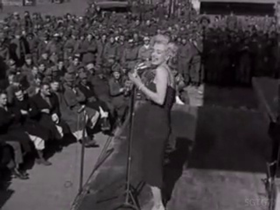 Marilyn Monroe-Diamonds Are a Girl's Best Friend [Live in Korea 1954]