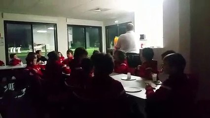 LA CHANSON ET LES BOUGIES SOUFFLÉES DE NOS U11. NOV2018