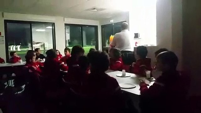 LA CHANSON ET LES BOUGIES SOUFFLÉES DE NOS U11. NOV2018