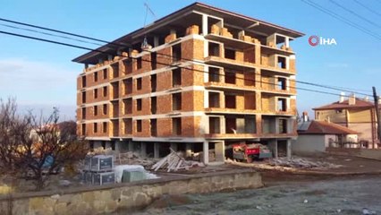 Beşinci Kattan Düşen İşçi Ağır Yaralandı