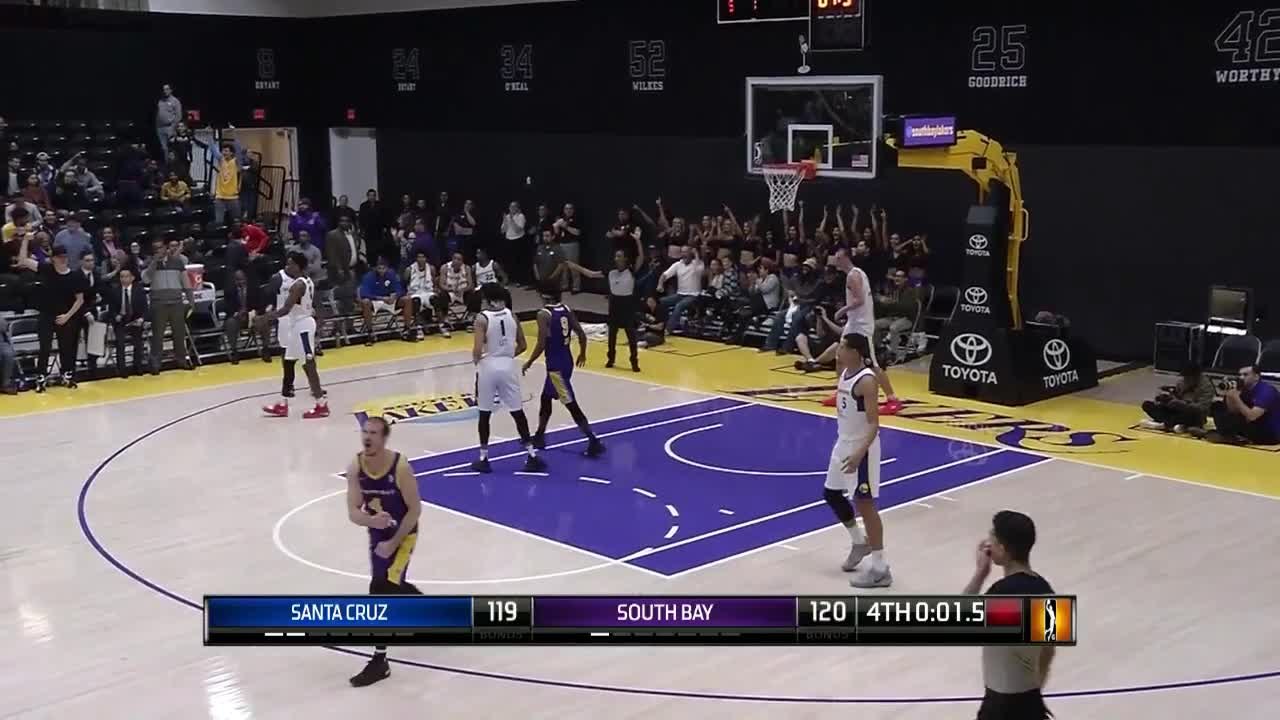 Check out this play by Andre Ingram!