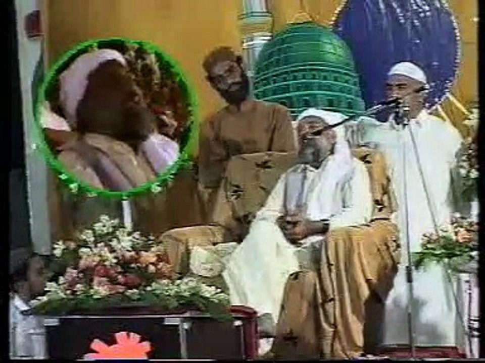 His Majesty Sayedina Riaz Ahmad Gohar Shahi(M.A) addressing in  Ghumbad-e-Khizra 22 Nov.1995
