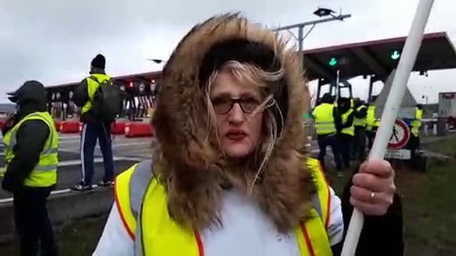 Christine, aide soignante de l hôpital de Saint-Nicolas-de-Port, explique pourquoi elle n'a pas souhaité manifester à Paris
